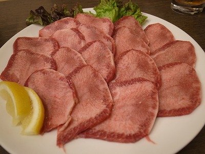 R1093792.jpg