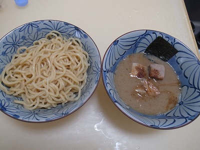 R1094280.jpg