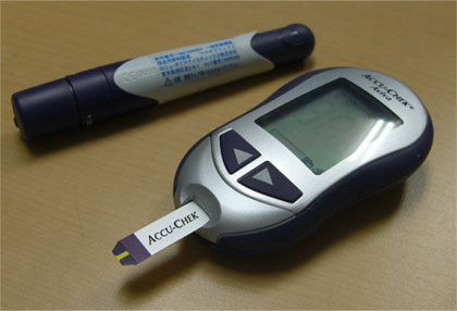 ACCU-CHECK AVIVA