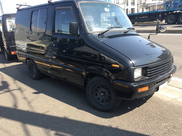 トヨタ デリボーイ 入庫です。 全国納車いたします！ NOX規制解除で