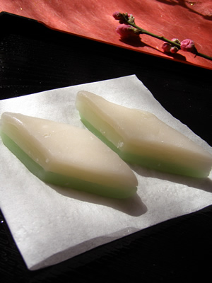 菱餅