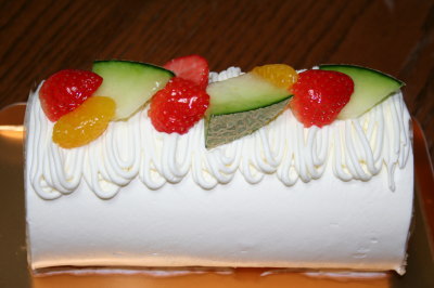 フルーツロールケーキ画像