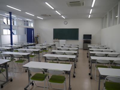 スカイ総合ペット専門学校画像