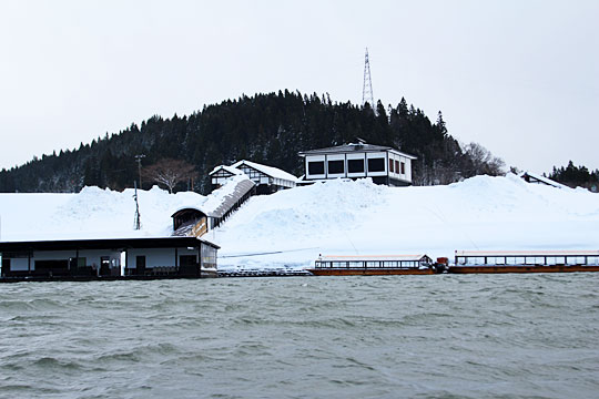 最上川舟下り雪景色