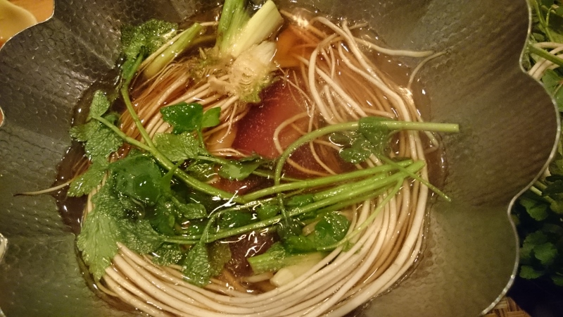 セリ鍋1