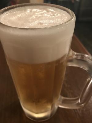 まずはビール