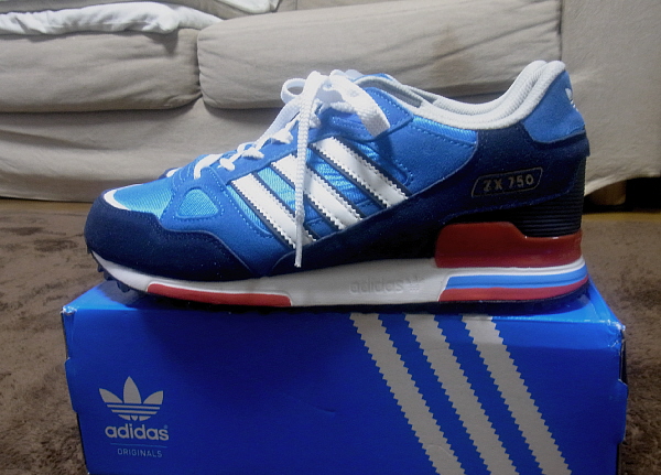 adidas originals ZX750 G96718 | I bought this one！