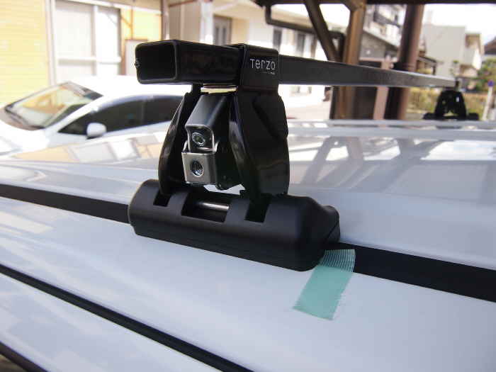 JB23ジムニーにルーフラック取り付け | I bought this one！
