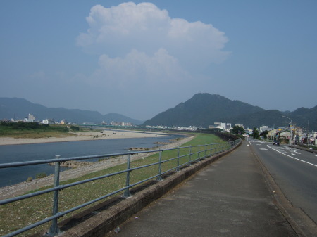 つわものどもが・・・