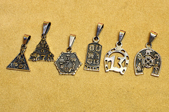 アクセサリー ペンダント チャーム シルバー925 メキシコ メキシカンジュエリー メキシカンシルバー お守り 魔除け スエルテ ラッキー 幸運 開運