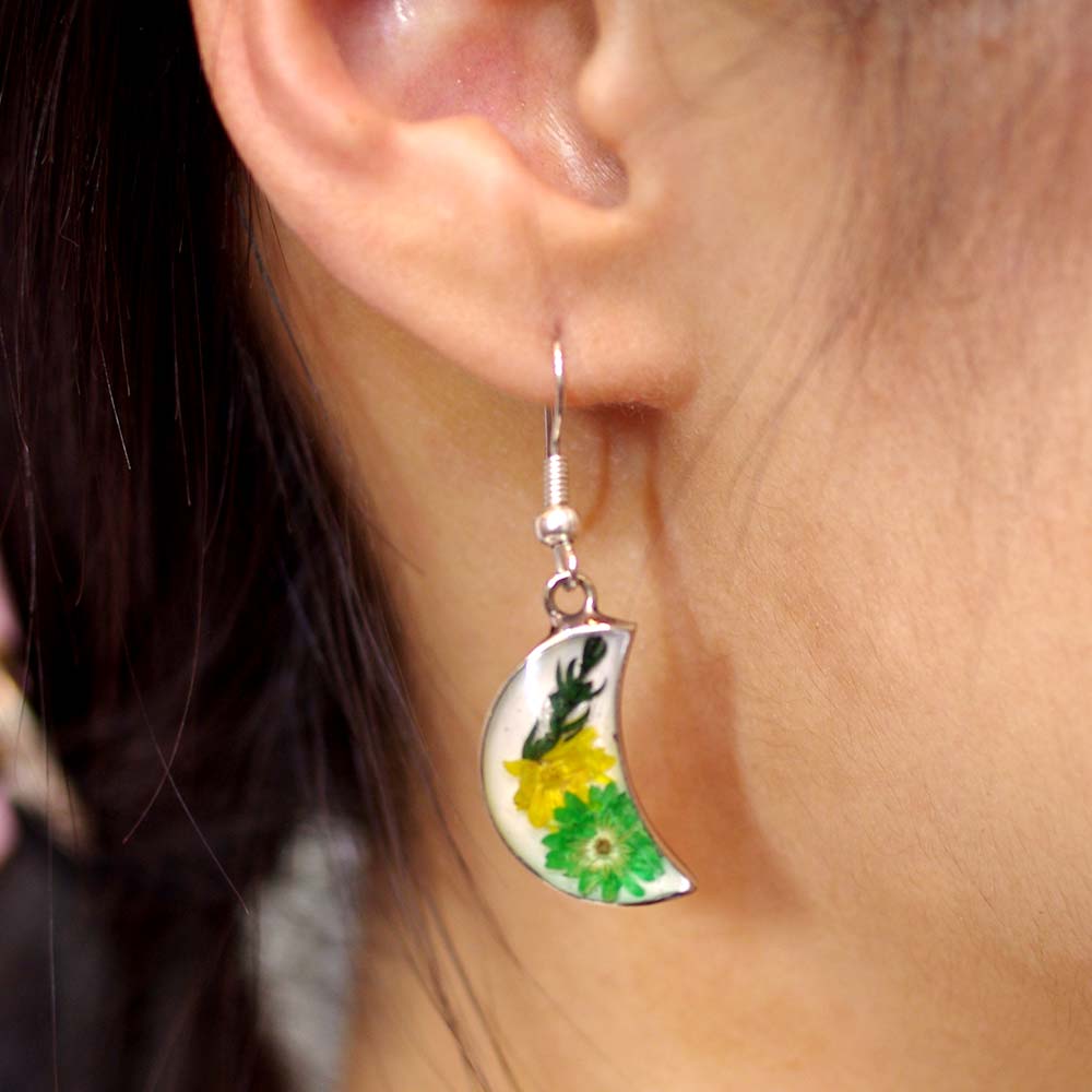 メキシコ アクセサリー ピアス イヤリング 生花 押し花 フラワー エスニック お花入り お花 レトロ 手作り ハンドメイド