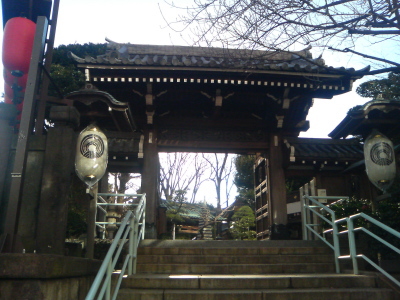豊川稲荷正門
