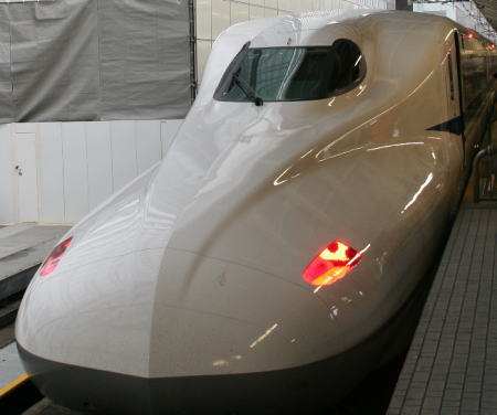 のぞみ100号の正面