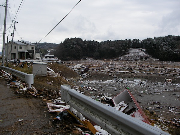 hirota080103
