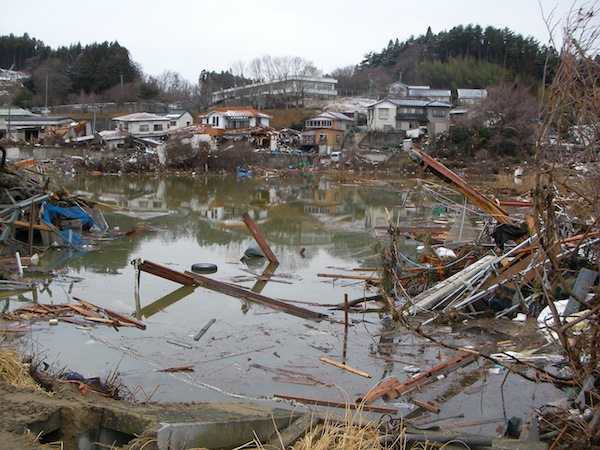 hirota081304