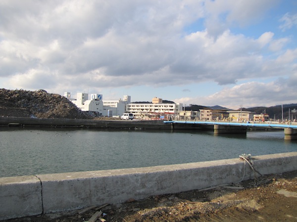 minami022701