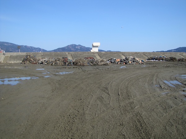 tama030528