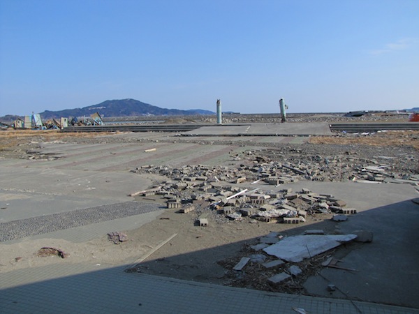 tama030655