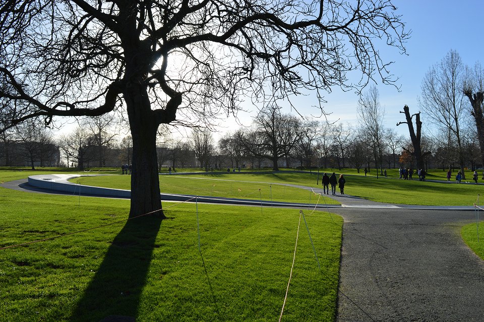 ダイアナ　メモリアル ダイアナ・メモリアル・ファウンテン | 建築とランドスケープ：人と