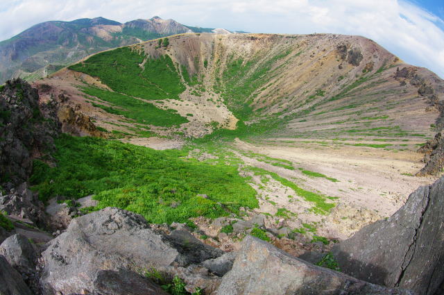 火口全景