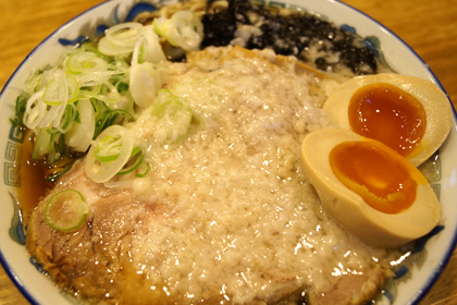 麺屋春馬_山形_らーめん_ルーキーにぼし_04.jpg