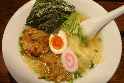 なると家_名取_宮城_らーめん_エビワンタン_02.jpg
