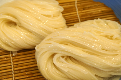佐藤養助_総本店_稲庭うどん_秋田県_湯沢市_稲庭町_05.jpg