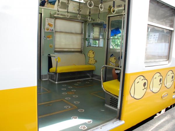 車内