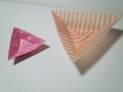 三角のお皿 折り紙 Flying Saucer