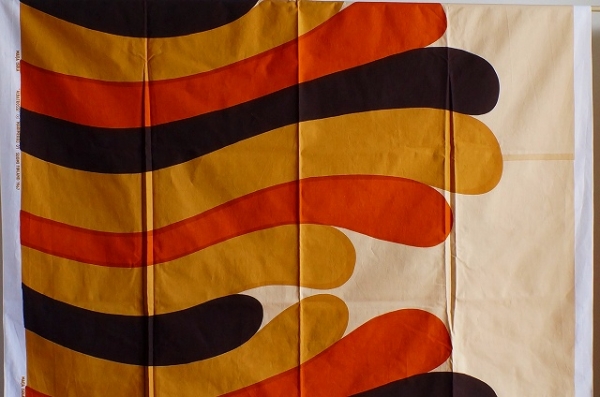 北欧雑貨/北欧生地/北欧/インテリア/生地/ファブリック/布/ヴィンテージ/marimekko/マリメッコ/albatrossi/マイヤイソラ/廃盤/キッチン