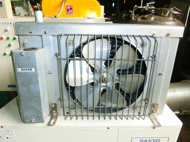 三洋電機(株)コンデンシングユニット ・ クーリングコイル 三洋電機(株)コンデンシングユニット ・ クーリングコイル