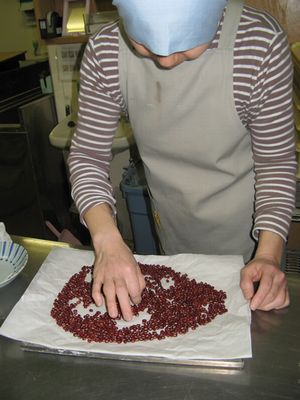 小豆の掃除