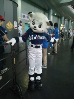 孤軍奮闘していたのはライナでした