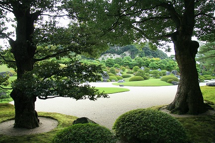 美術館庭園-5