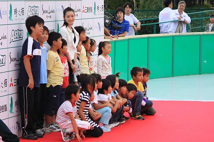 子供たちと記念写真