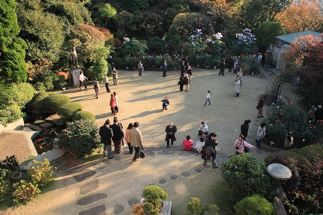 鳩山会館-3