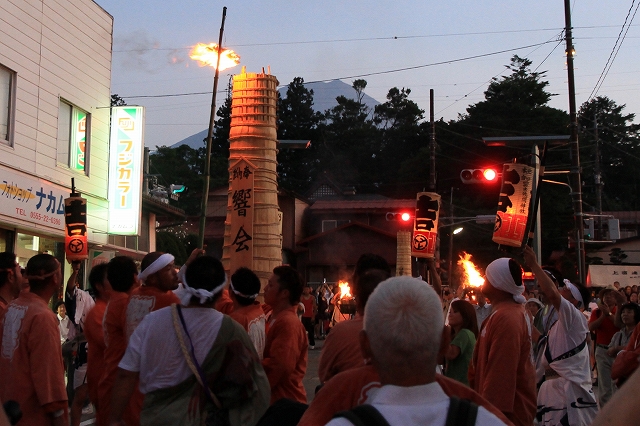 吉田の火祭り-7