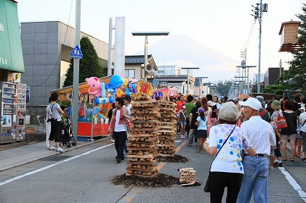 火祭り-2