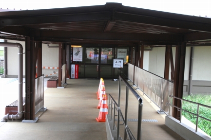遺構展示館-3