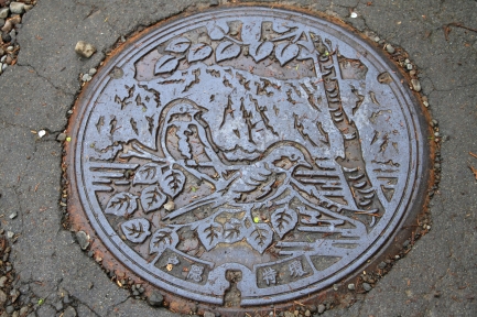 マンホール