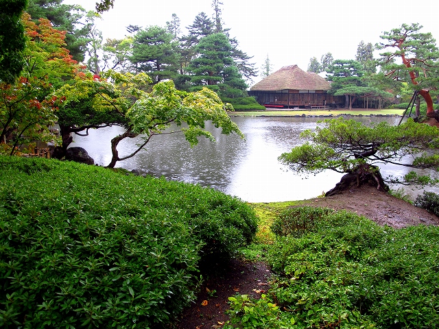 会津若松の旅 その25 史跡を訪ねて 御薬園(4) 質素な写真展示室