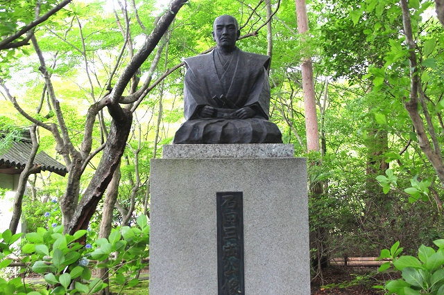 石田三成公像-1