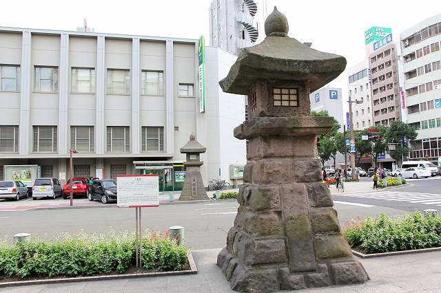 石燈籠-1