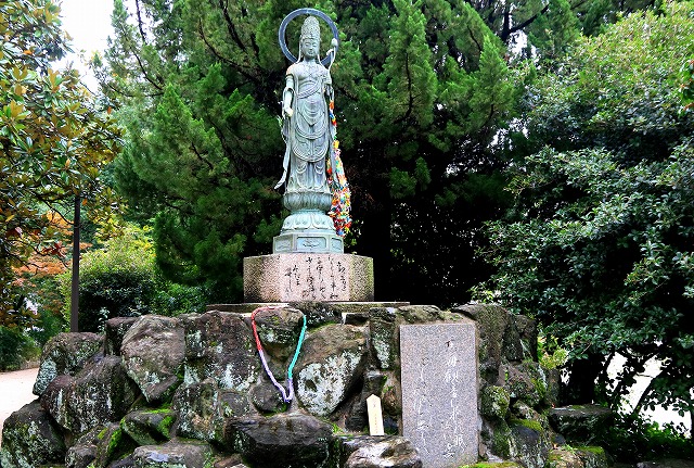 観音像-1