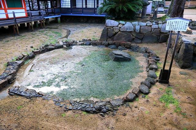 卒塔婆石