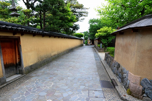 長町の土塀