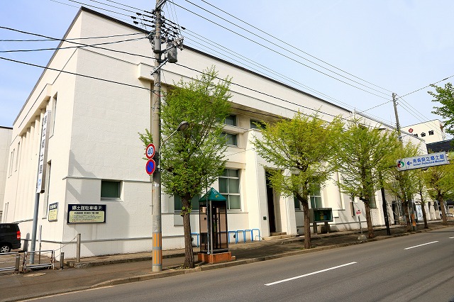 県立郷土館-1