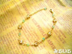クリスタルクォーツ(水晶)とスカイアパタイトの小さなさわやかブレスレット♪|手作りアクセサリー工房みるいる