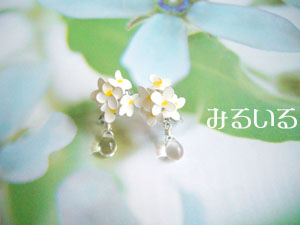 花束のくちなしピアスorイヤリング|手作りアクセサリー工房みるいる