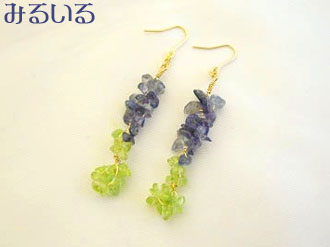 アイオライト&ペリドットさざれ藤の花ピアス(イヤリング)|手作りアクセサリー工房みるいる